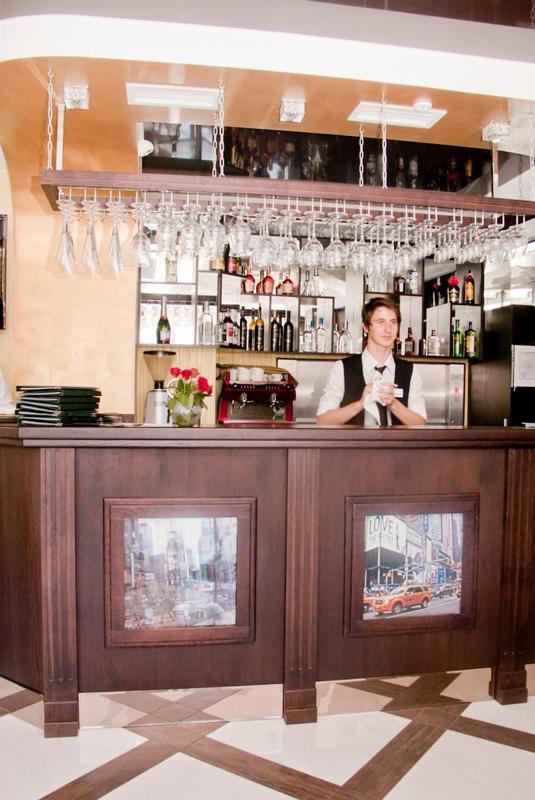 Greenstone Hotel Kherson Bagian luar foto