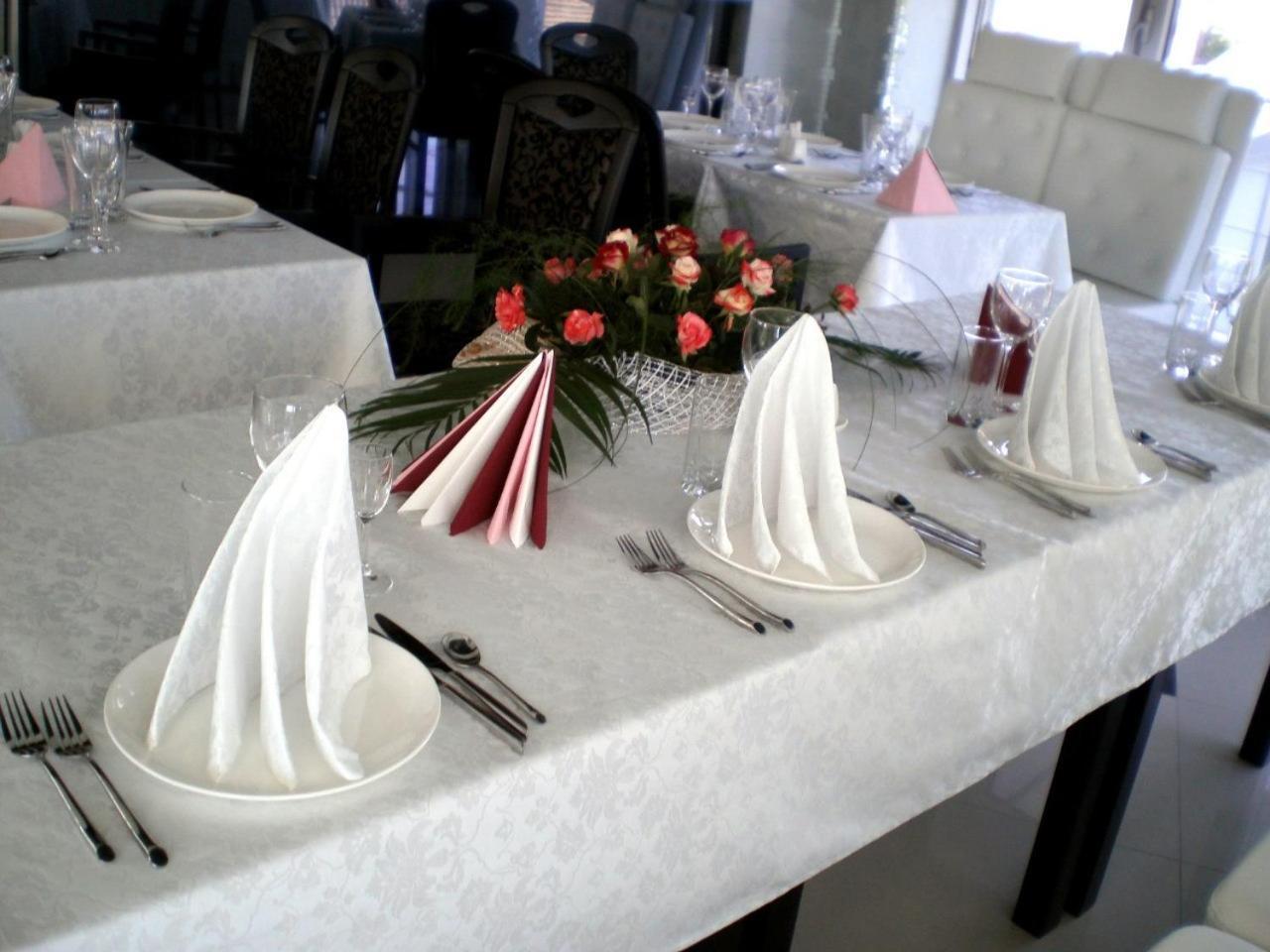 Greenstone Hotel Kherson Bagian luar foto